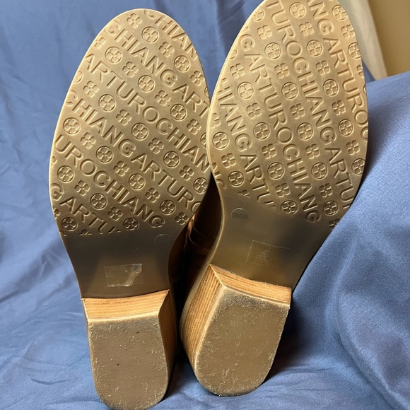 Arturo Chiang size 10M boots for women. - Picture 7 of 10